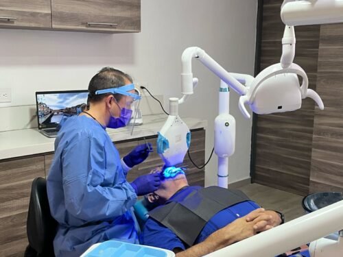 BLANQUEAMIENTO DENTAL